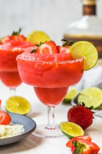 easy strawberry margarita recipe, frozen strawberry margarita recipe, strawberry margarita without blender, strawberry margarita recipe with vodka, strawberry margarita mix with alcohol, Strawberry Margarita Recipe