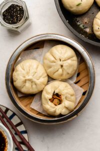 steamed bao buns